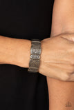 Wine Country - Brass - Paparazzi Accessories