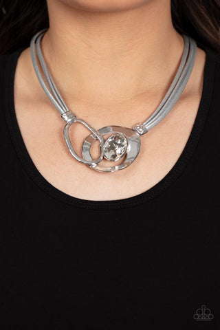 Californian Cowgirl - Silver - Paparazzi Accessories