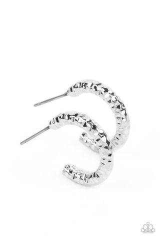 Wandering Wreaths - Silver - Paparazzi Accessories