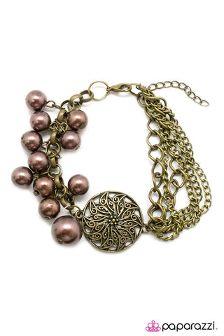 Hot Headed - Brass - Paparazzi Accessories