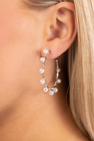 Night at the Gala - White - Paparazzi Accessories