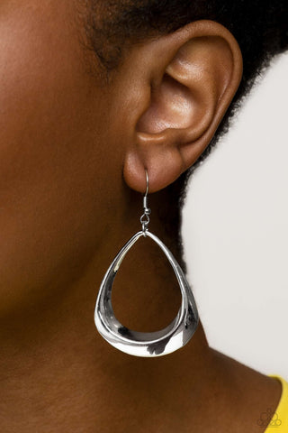 Subtle Solstice - Silver - Paparazzi Accessories