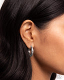 Monochromatic Makeover - Silver - Paparazzi Accessories