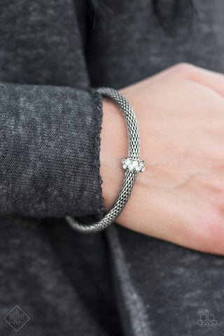 CACHE Or Card? - Silver - Paparazzi Accessories