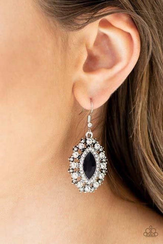 Long May She Reign - Black - Paparazzi Accessories