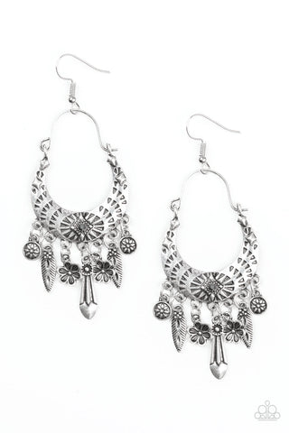 Nature Escape - Silver - Paparazzi Accessories