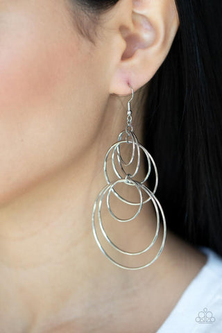 I Feel Dizzy - Silver - Paparazzi Accessories