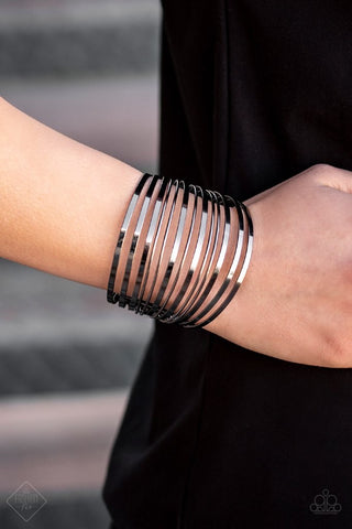 Front Line Shine - Black - Paparazzi Accessories
