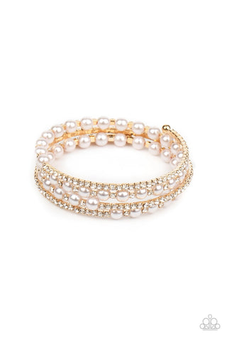 Starry Strut - Gold - Paparazzi Accessories